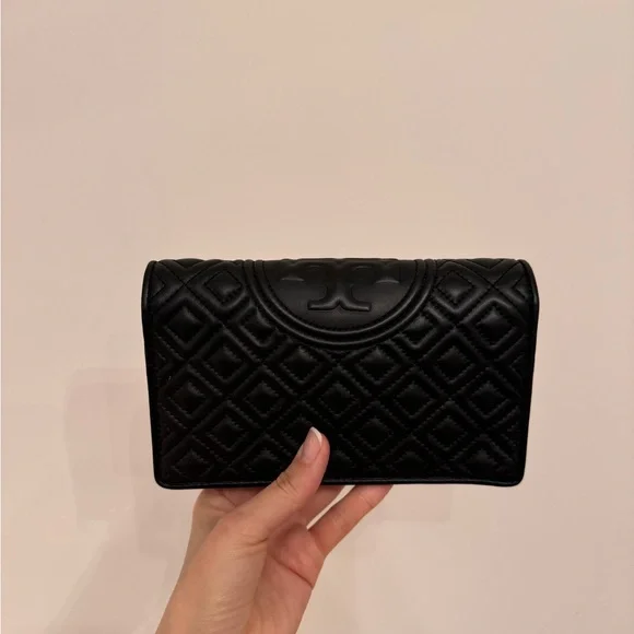 Tory Burch Fleming Wallet Black Quilted Chain Crossbody Bag - Picture 14 of 16